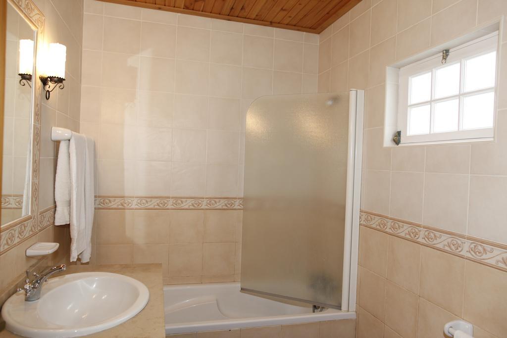 Penzion Casa Capelinhos Capelo Pokoj fotografie