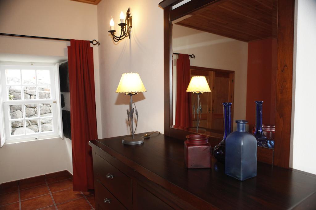 Penzion Casa Capelinhos Capelo Pokoj fotografie